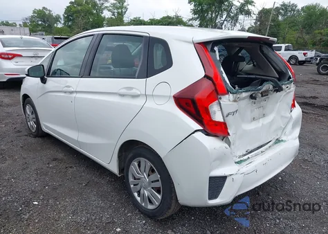 2015 Honda Fit Lx z USA, uszkodzony, nr VIN 3HGGK5H52FM740677